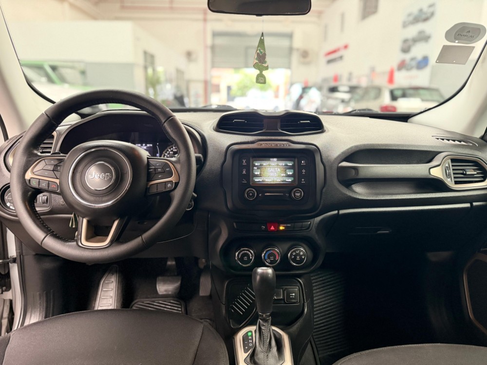 Jeep RENEGADE SPORT 1.8 AT6 — foto 4
